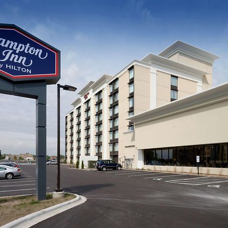 Hampton Inn Green Bay Downtown Exterior photo